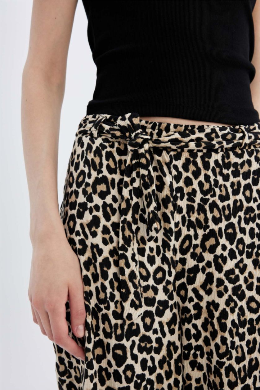 Woman Brown Culotte Fit Wide Leg Capri