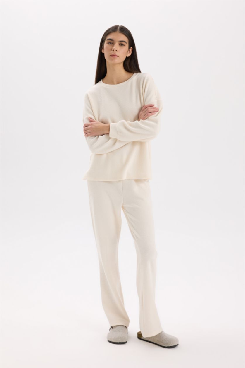 Kadın Ekru Pijama Takımı Regular Fit Basic Düz Uzun Kollu Üst Geniş Bol Paça Alt