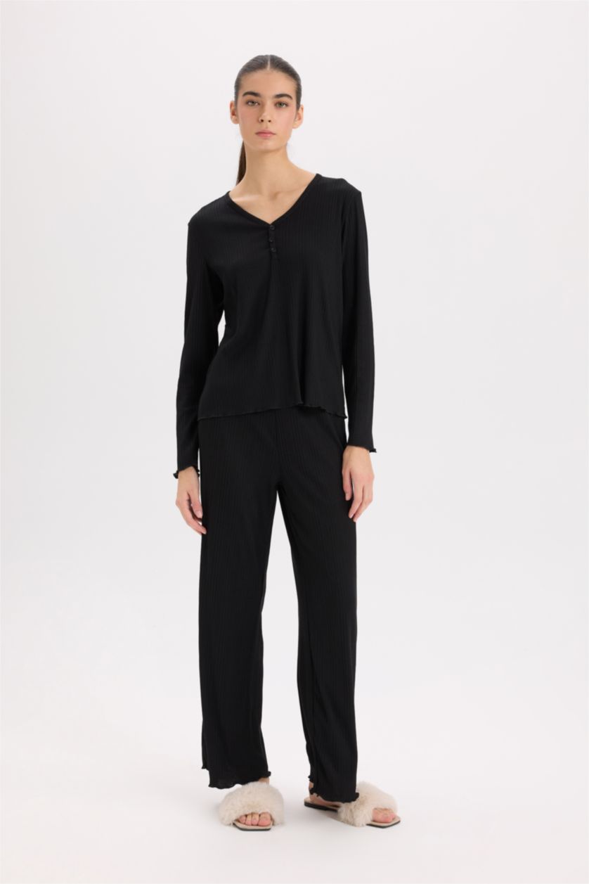 WOMAN Black Fall in Love V Neck Top Wide Leg Bottom 2 Piece Pajama Set