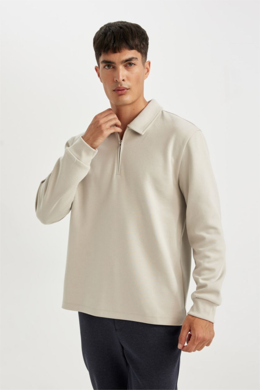 MAN Stone Regular Fit Sweatshirt