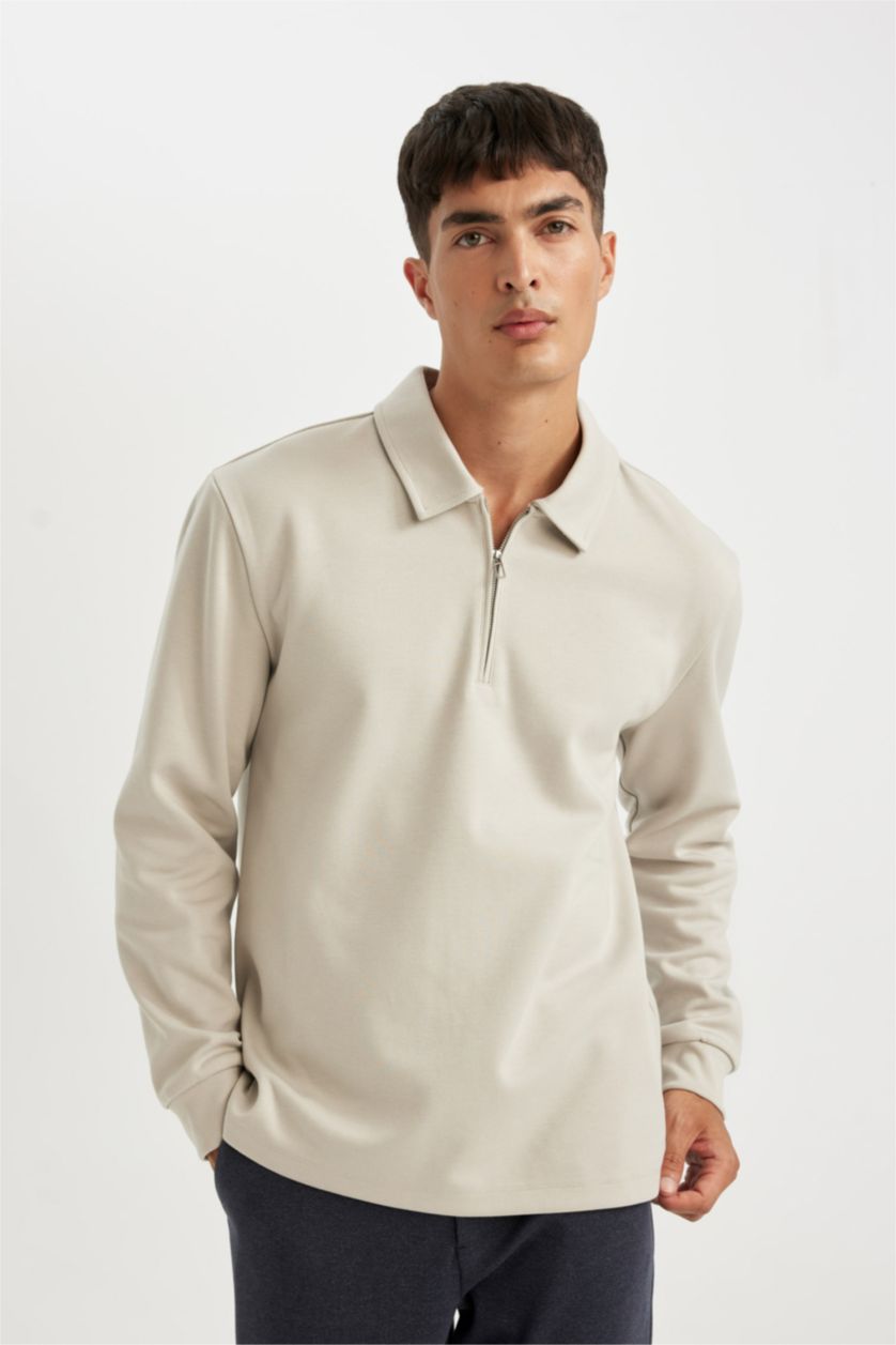 MAN Stone Regular Fit Sweatshirt