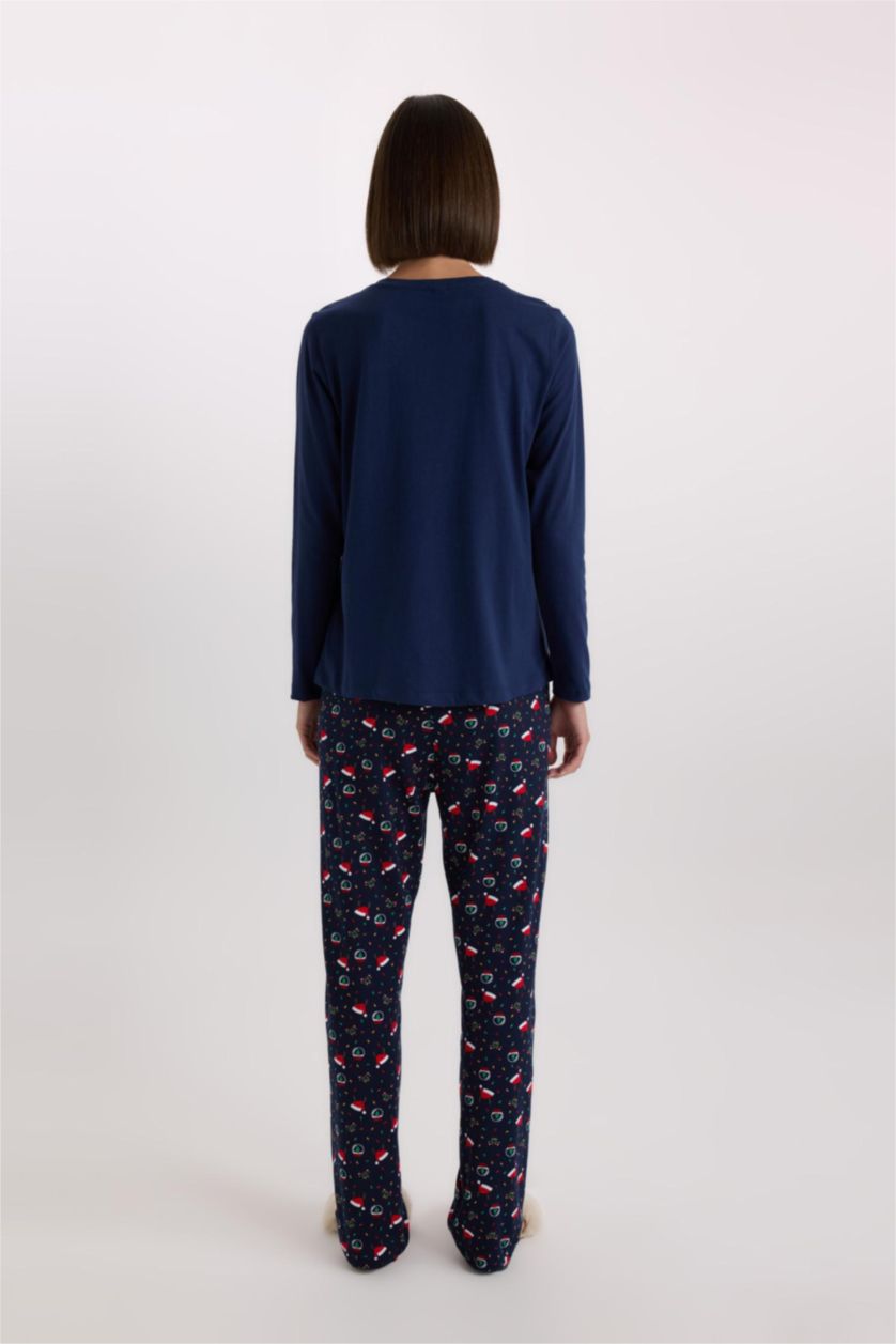 Kadın Lacivert Yılbaşı Temalı Pijama Takımı Uzun Kollu Üst Beli Lastikli Uzun Alt