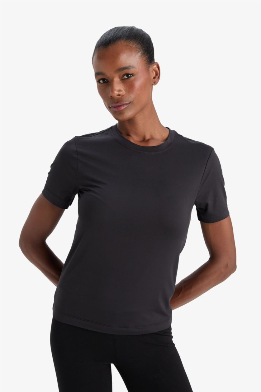 WOMAN Black DeFactoFit Standard Fit Sports Basic Black T-Shirt