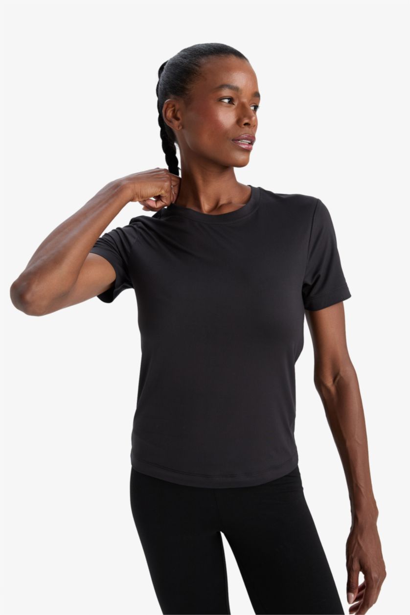 WOMAN Black DeFactoFit Standard Fit Sports Basic Black T-Shirt