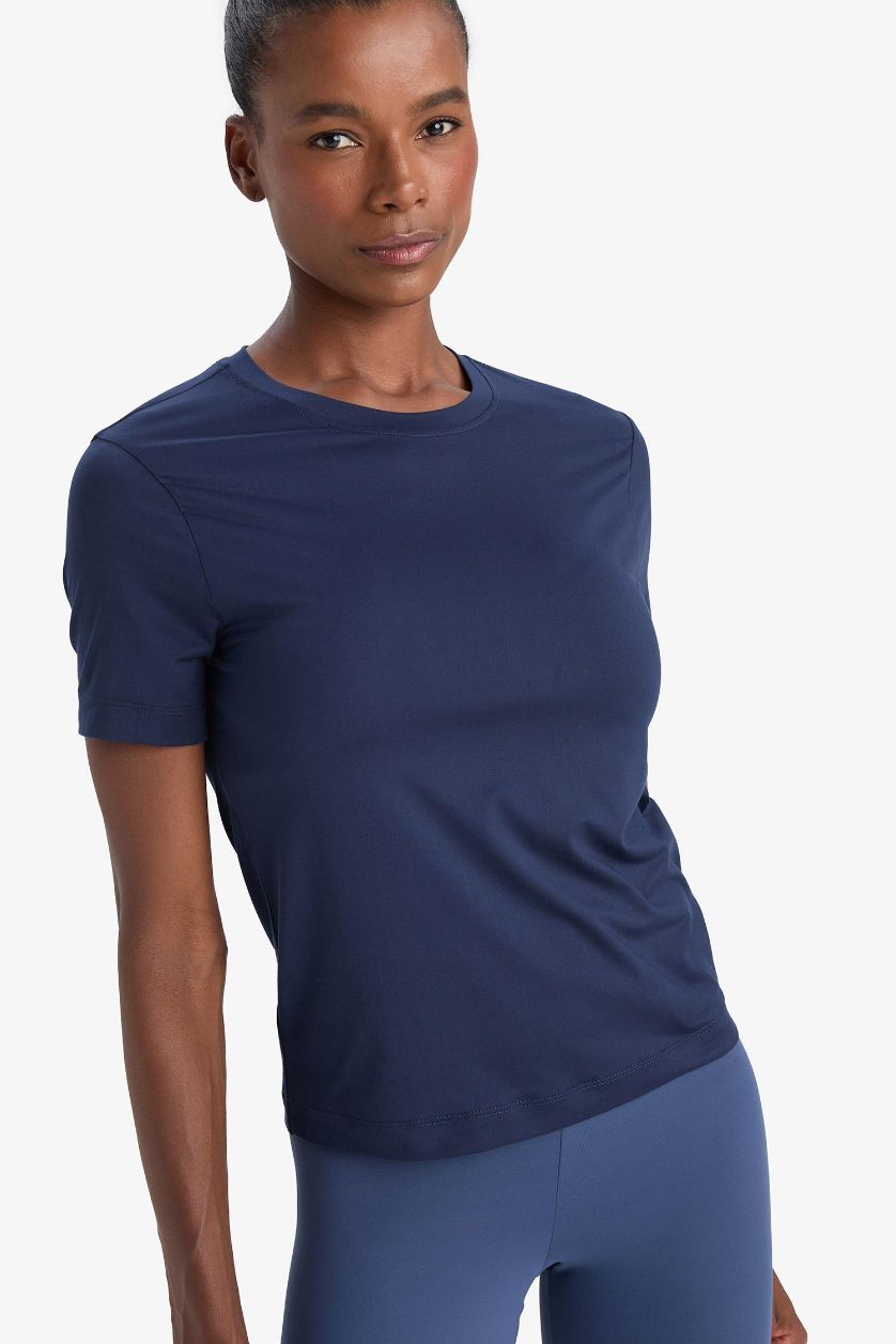 WOMAN NAVY DeFactoFit Standard Fit Crew Neck Basic Sports T-Shirt