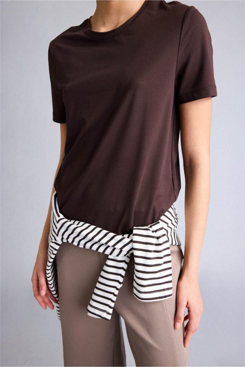 Woman Brown Standard Fit Crew Neck Sports T-Shirt