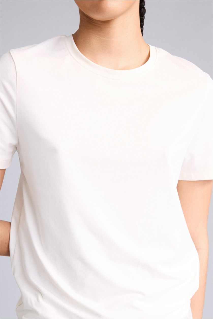 Kadın Ekru Standart Fıt Bisiklet Yaka Sporcu Kısa Kollu Tişört