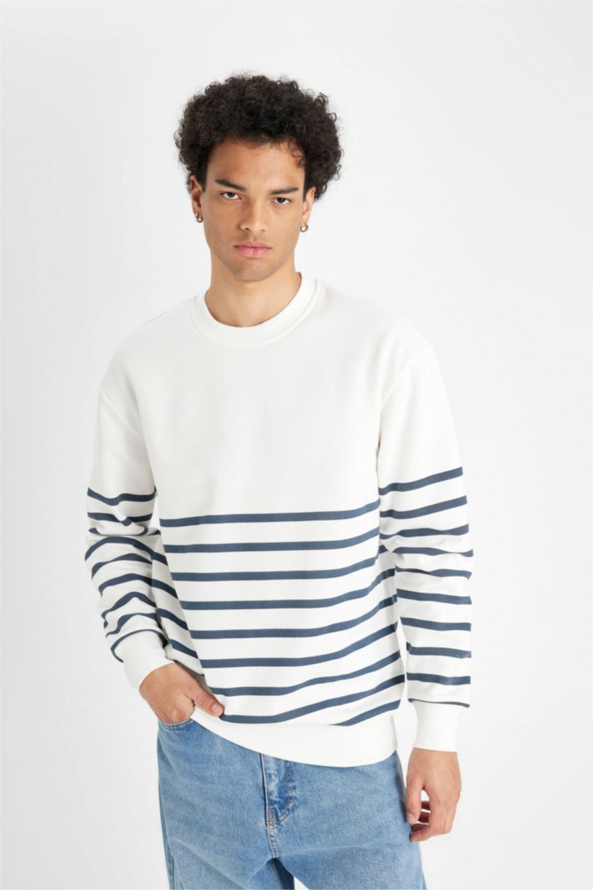 Erkek Kırık Beyaz Comfort Regular Fit Rahat Kalıp Bisiklet Yaka Çizgili Kalın Sweatshirt