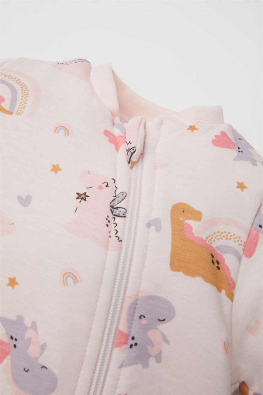 Kız Bebek Açık Pembe Kız Bebek Yenidoğan Pembe Fermuarlı 1,6 Tog Elyaf Dinazor Desenli Penye Uzun Kollu Uyku Tulumu