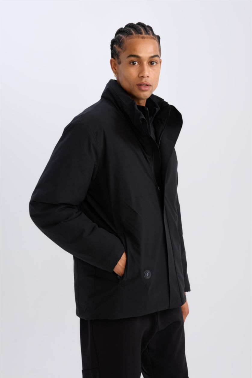 Erkek Siyah Su İtici Fermuarlı Mont