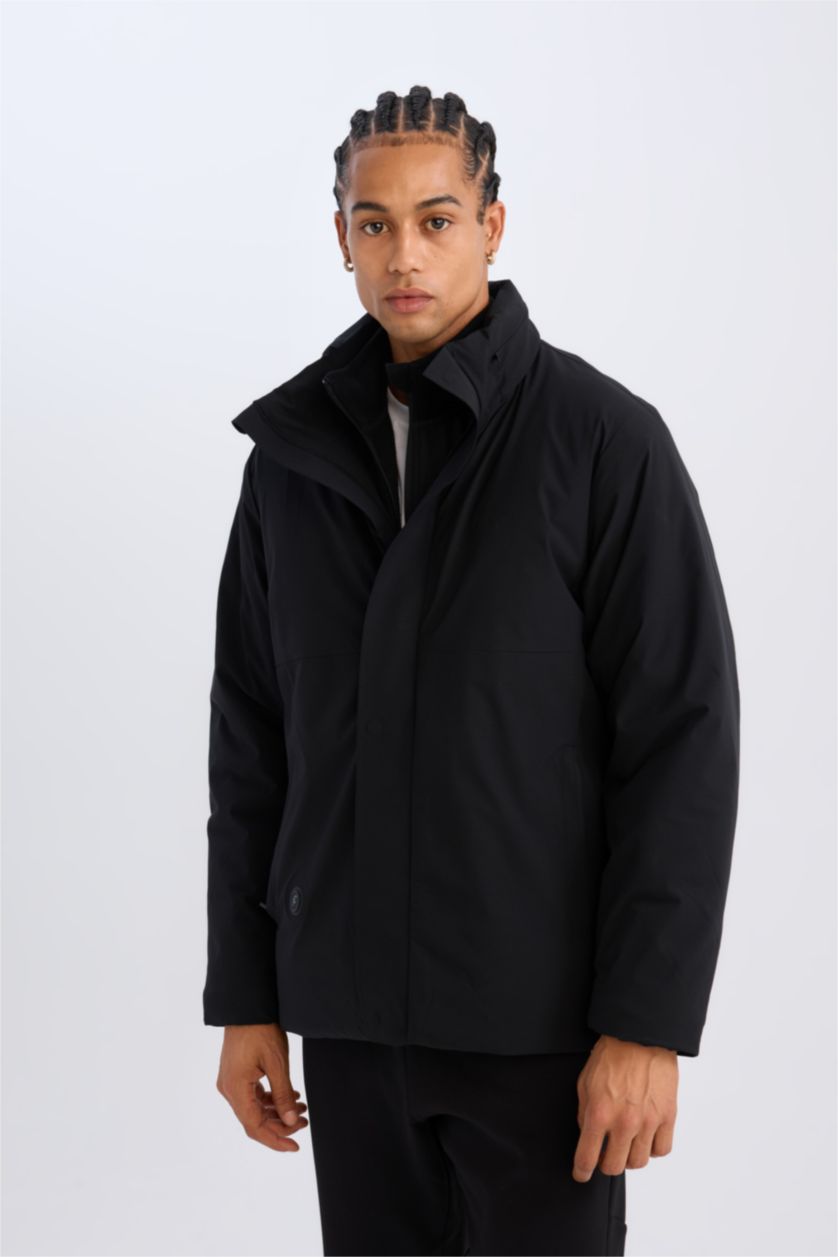 Erkek Siyah Su İtici Fermuarlı Mont