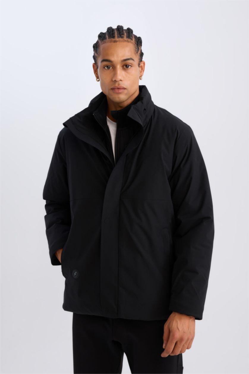 Erkek Siyah Su İtici Fermuarlı Mont