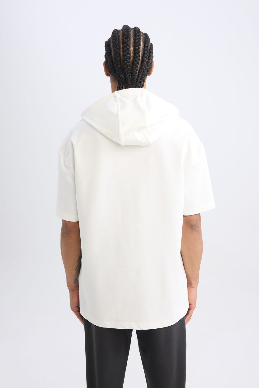 Erkek Ekru NBA New York Knicks Oversize Geniş Kalıp Kapüşonlu Kısa Kollu Tişört