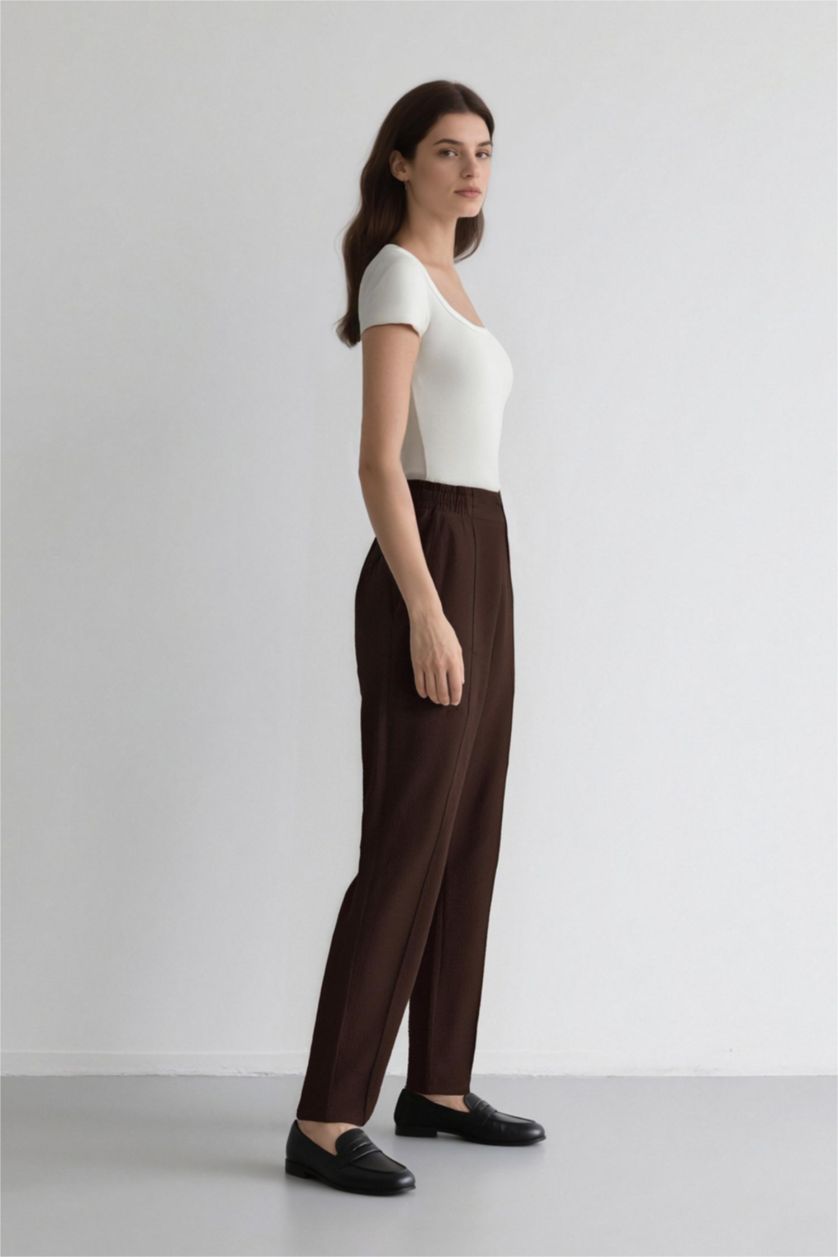 Kadın Kahve Jogger Pantolon Lastikli Bel Bağcıklı Basic Düz Paça