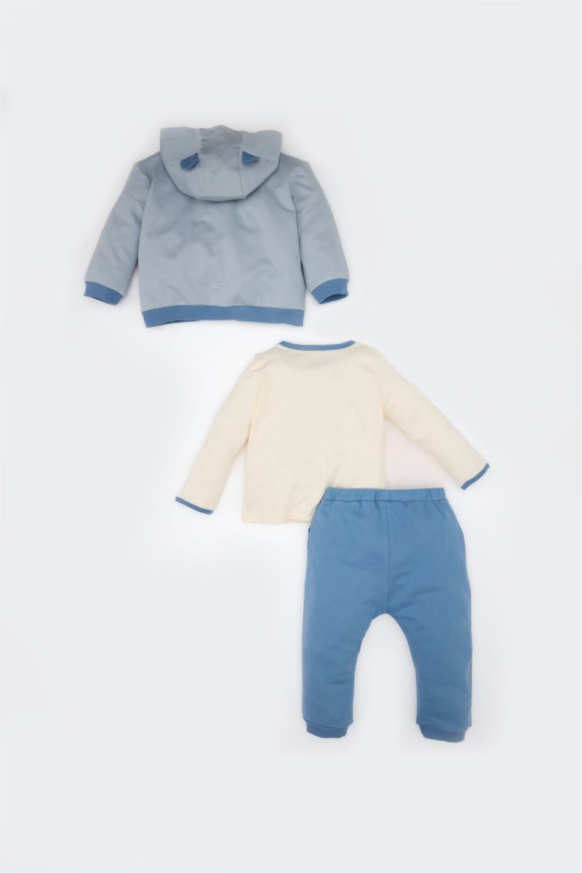 Erkek Bebek Ekru Erkek Bebek 3'lü Takım Zürafa Baskılı Uzun Kollu Tişört Kapüşonlu Sweatshirt Hırka Beli Lastikli Eşofman Altı
