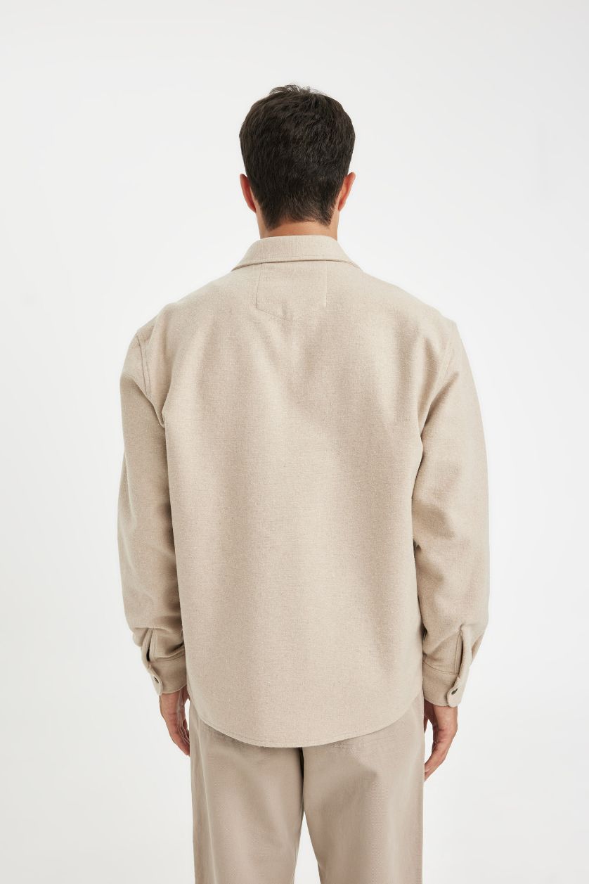 Ерлер Ашық Бежевый поло жаға Ұзын жеңді көйлек