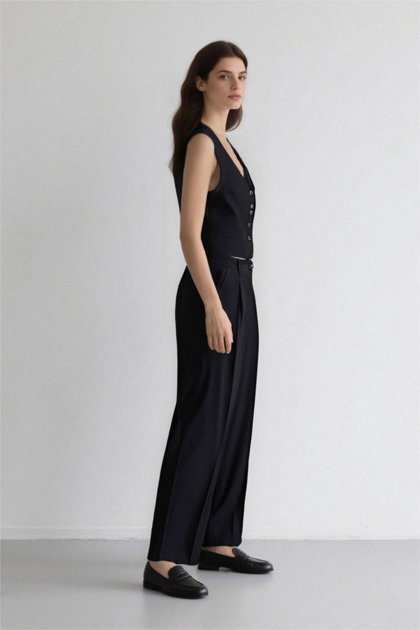 WOMAN Black Pocketed High Waist Wide Leg Trousers