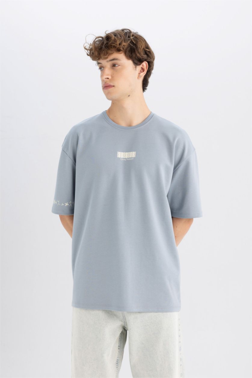 Erkek Açık Gri Oversize Fit Bisiklet Yaka Baskılı Ağır Kumaş Tişört