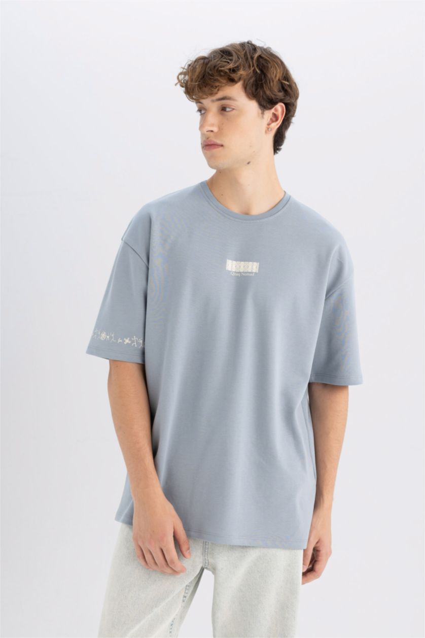 Erkek Açık Gri Oversize Fit Bisiklet Yaka Baskılı Ağır Kumaş Tişört