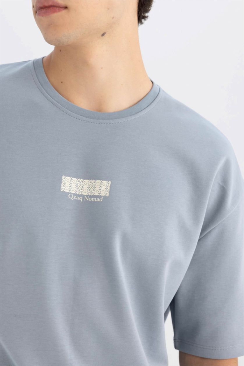 Erkek Açık Gri Oversize Fit Bisiklet Yaka Baskılı Ağır Kumaş Tişört