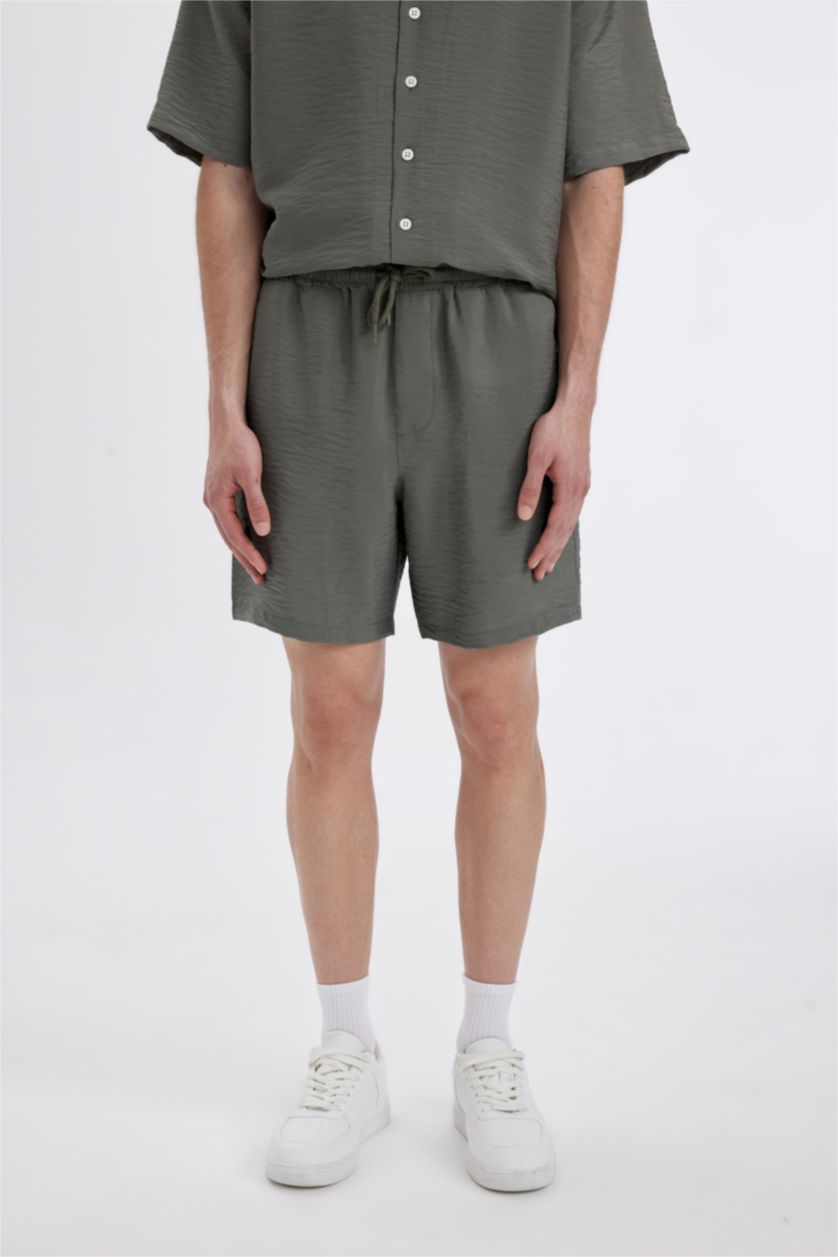 Man Khaki Relax Fit Aerobin Shorts