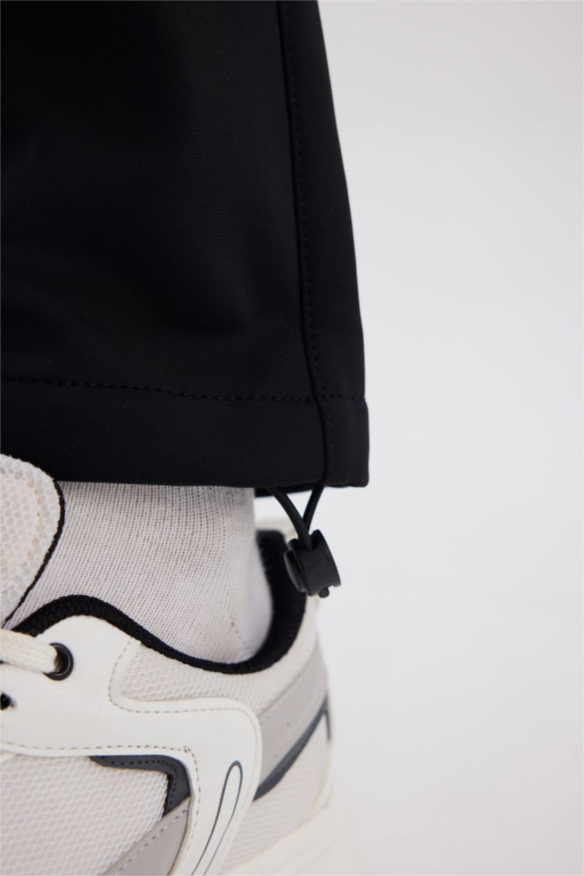 Ерлер қара стандарт пішім жұмсақ шелл Шалбар