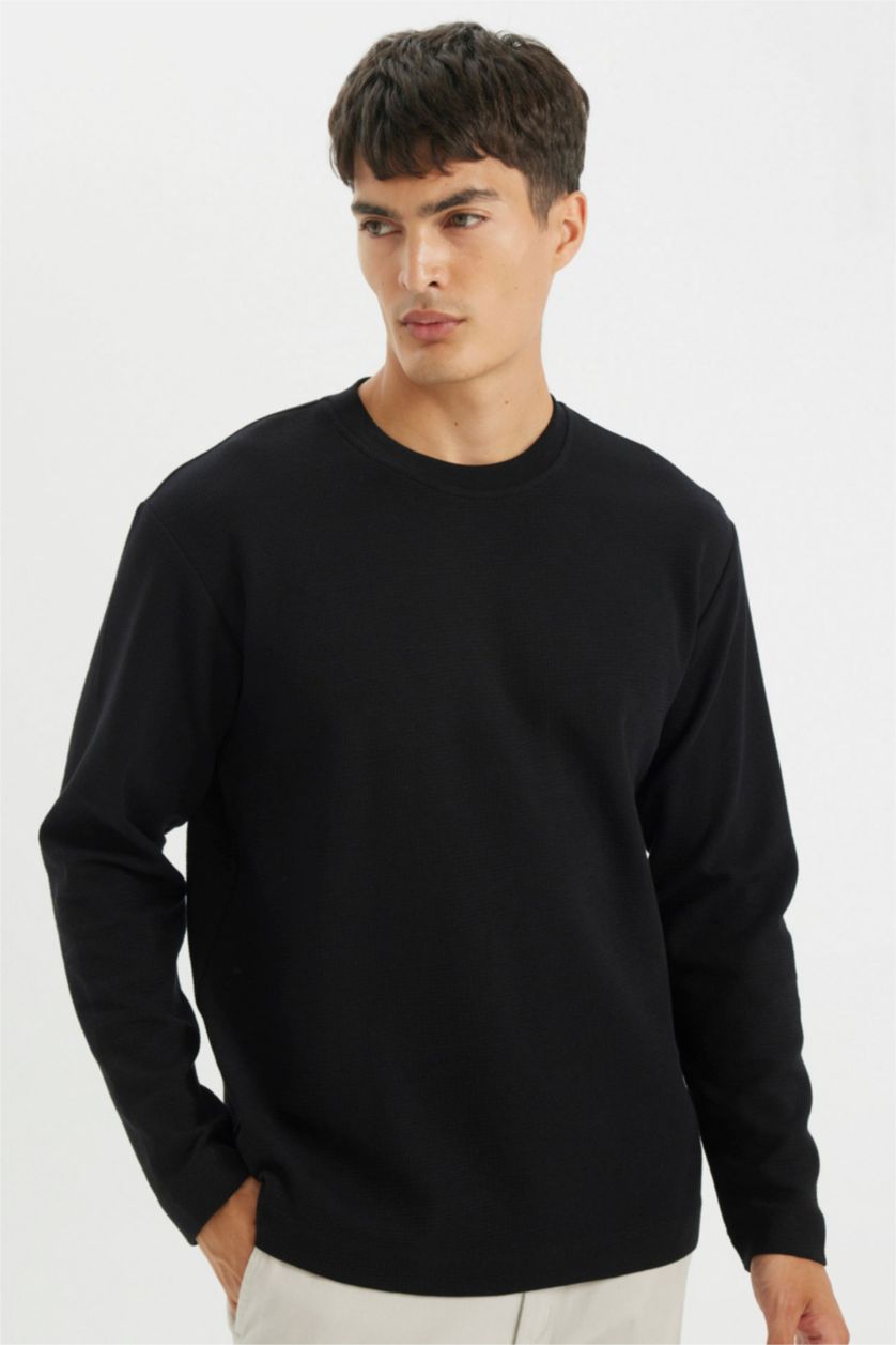 MAN Black Regular Fit Crew Neck Waffle T-Shirt
