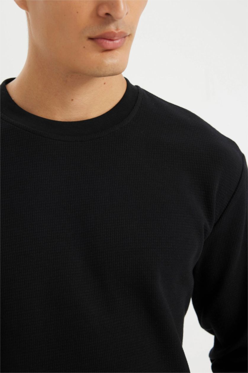 MAN Black Regular Fit Crew Neck Waffle T-Shirt
