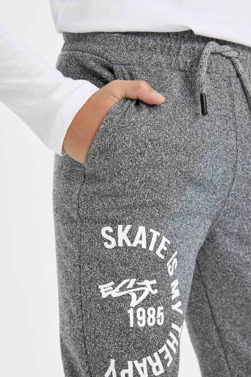 أولادي ميلانج رمادي بنطلون سويت بانتس اولادي جوجر تقيل قصة عادية