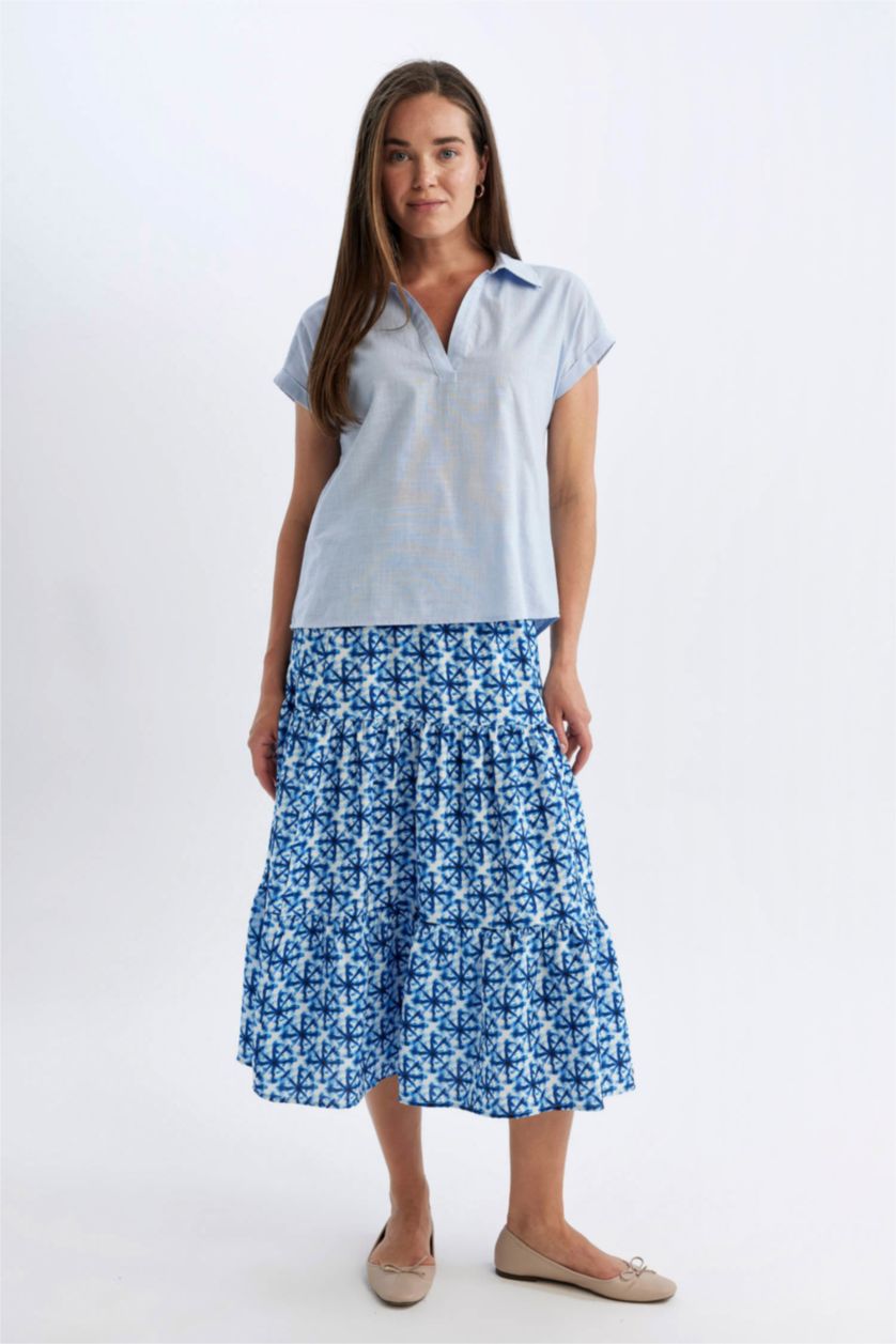 حريمي أزرق فاتح قميص قطن نص كم قصة عادية