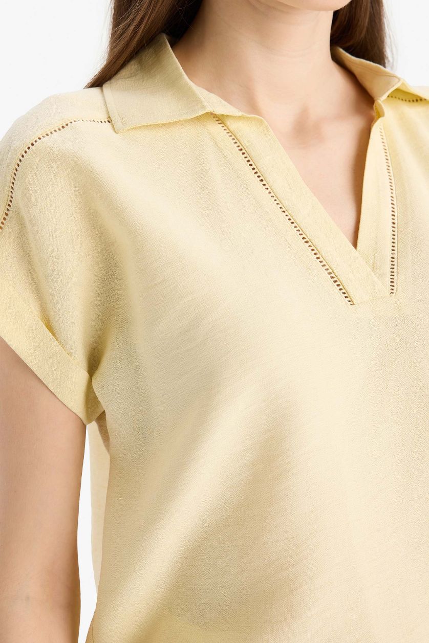 Әйелдерге Ашық Сары қалыпты пішім Қысқа жеңді көйлек