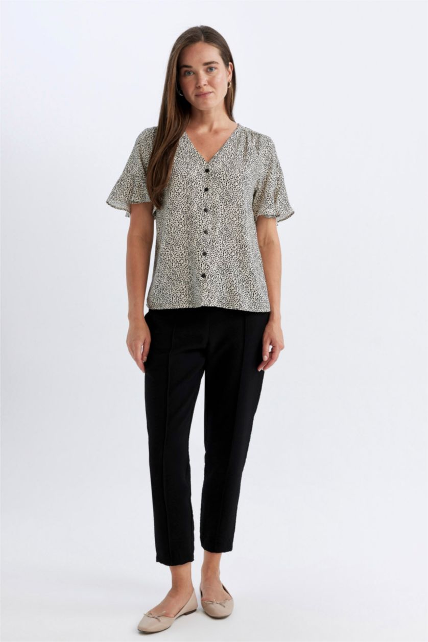 نساء اللون الرملي قميص نص ردن قصة عادية بياخة V