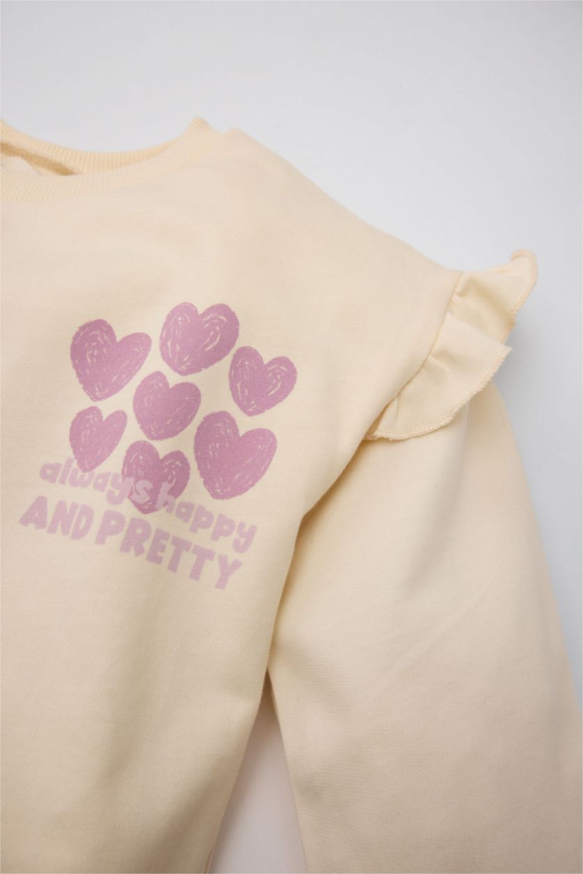 Kız Bebek Ekru Kız Bebek 2'li Takım Kalp Desenli Sweatshirt Beli Lastikli İspanyol Paça Tayt