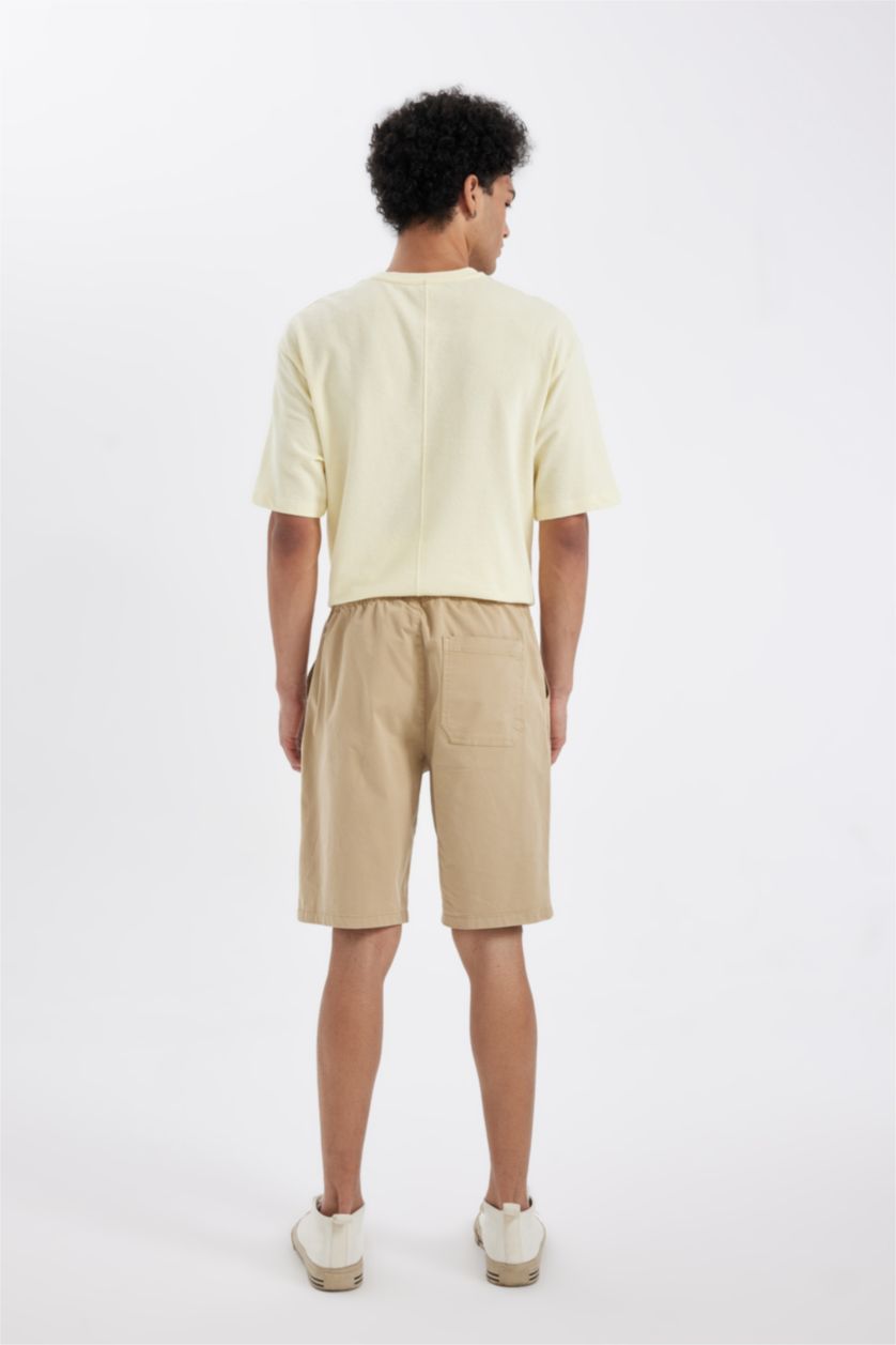 رجال بيج شورت برمودا قصة عادية