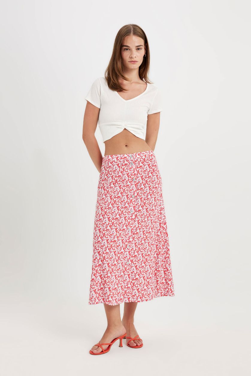 Kadın Ekru Slım Fıt V Yaka Bürümcük Kısa Kollu Tişört