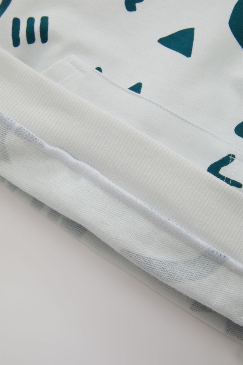 طفل صغير حجري فاتح طقم بيبي اولادي سويت شيرت وسويت بانتس بطبعة ديناصور - قطعتين