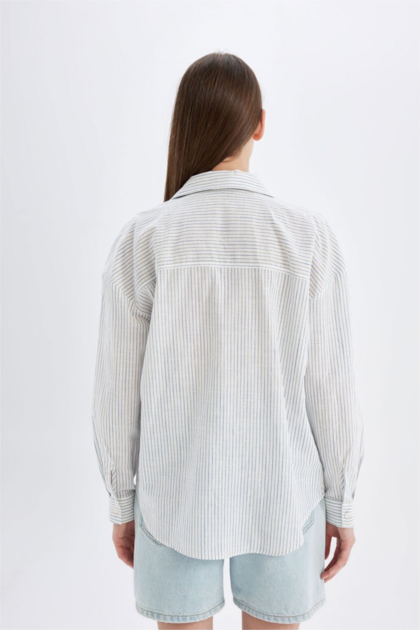 Kadın Açık Mavi Oversize Geniş Kalıp Çizgili Keten Görünümlü Uzun Kollu Gömlek