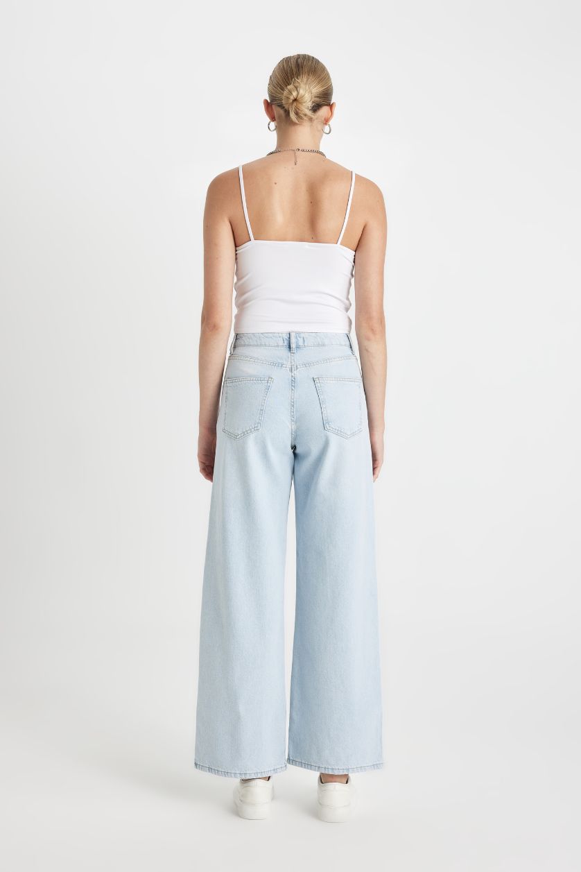 Kadın Açık Mavi Wıde Leg Normal Bel Uzun Jean Yıkamalı Pantolon