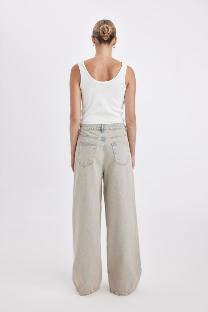 Kadın Açık İndigo Baggy Yüksek Bel Geniş Paça Uzun Jean Yıkamalı Pantolon