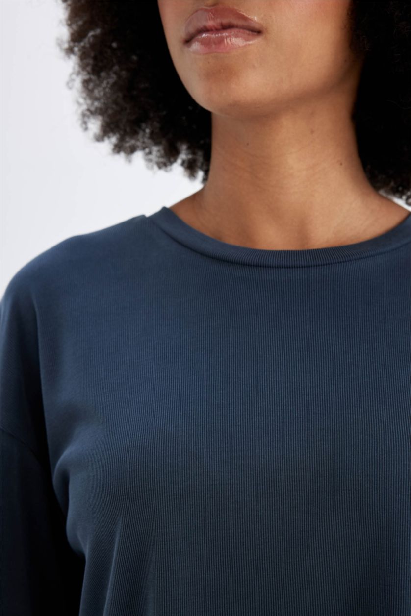 Woman Anthracite DeFactoFit Crew Neck Sports Modal Crop T-Shirt