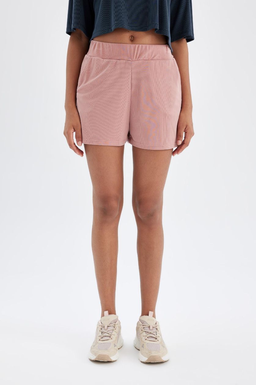 Kadın Gülkurusu Sporcu Kısa Paça Modal Şort