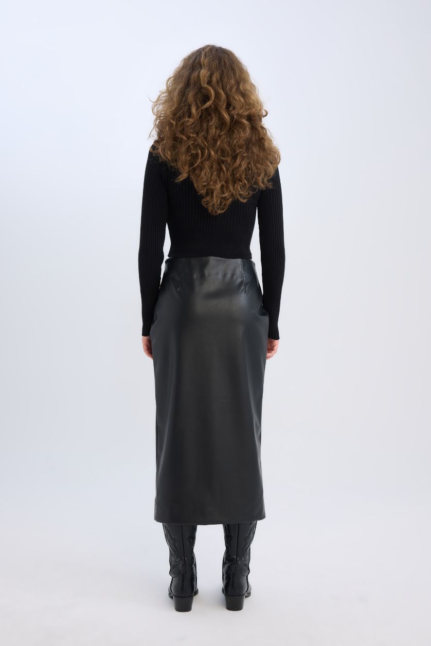 Kadın Siyah Kalem Yüksek Bel Yırtmaçlı Suni Deri Midi Siyah Etek