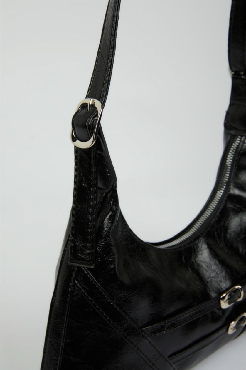 Woman Black Faux Leather Shoulder bag
