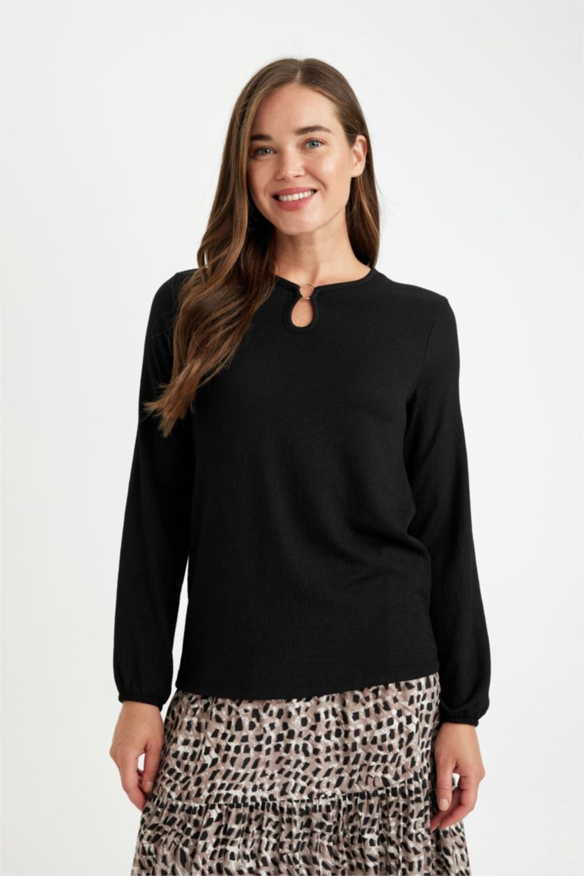 Women Black Regular Fit Long Sleeve T-Shirt