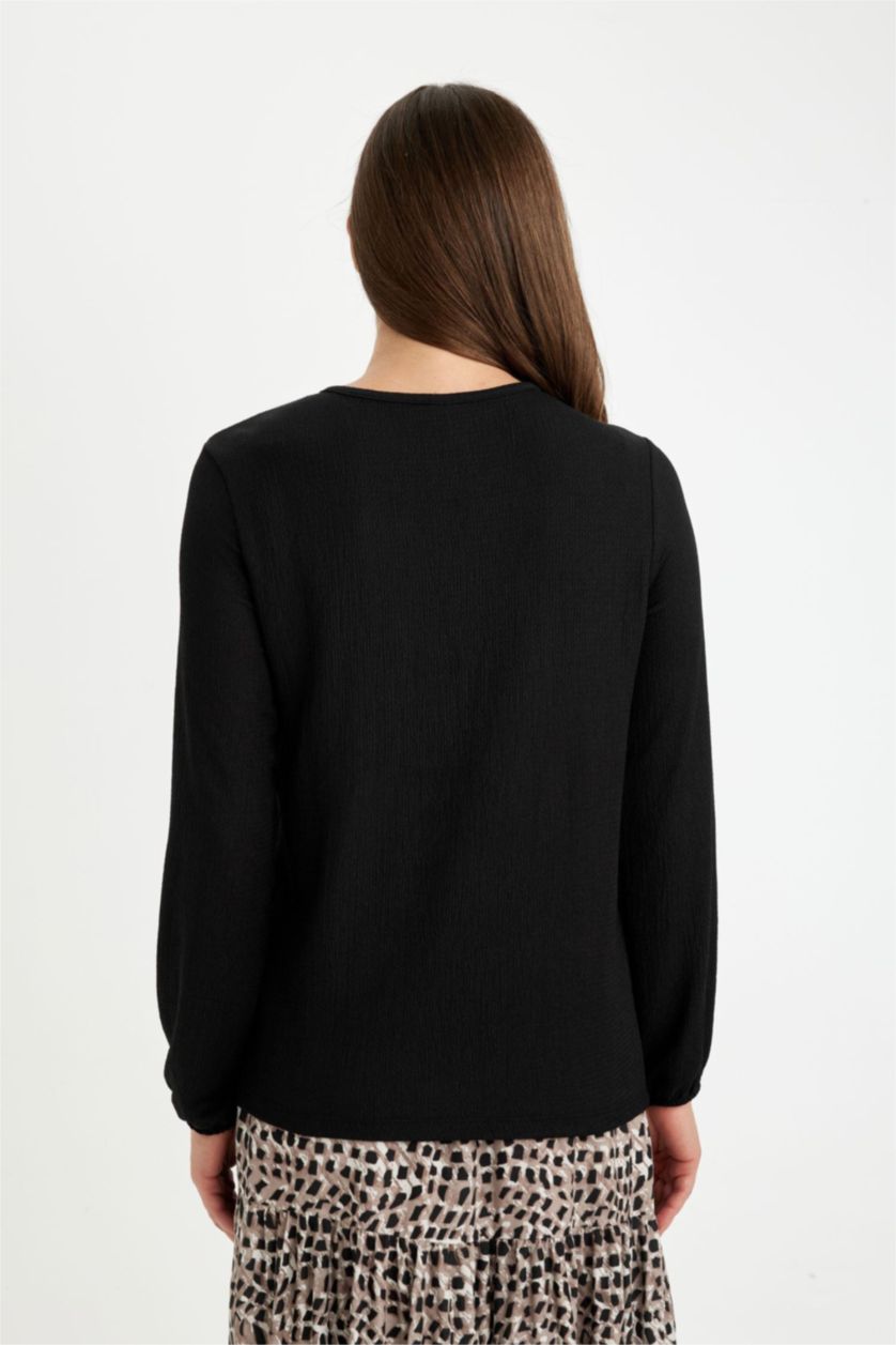 Women Black Regular Fit Long Sleeve T-Shirt