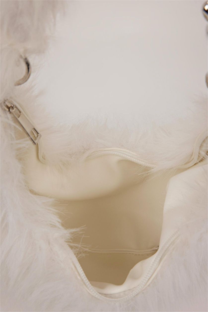 Kadın Kırık Beyaz Kadın Pelüş Omuz Çantası