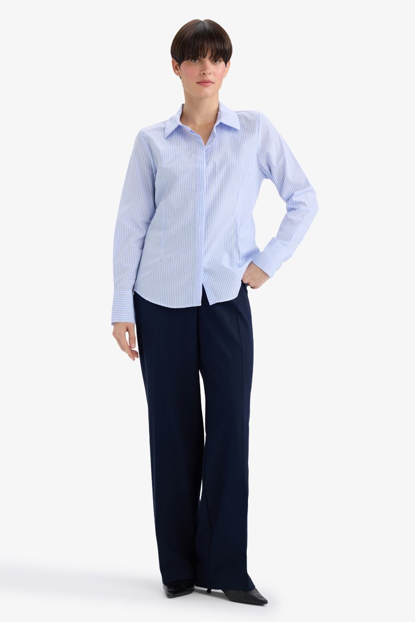 Kadın Açık Mavi Fitted Çizgili Poplin Uzun Kollu Gömlek