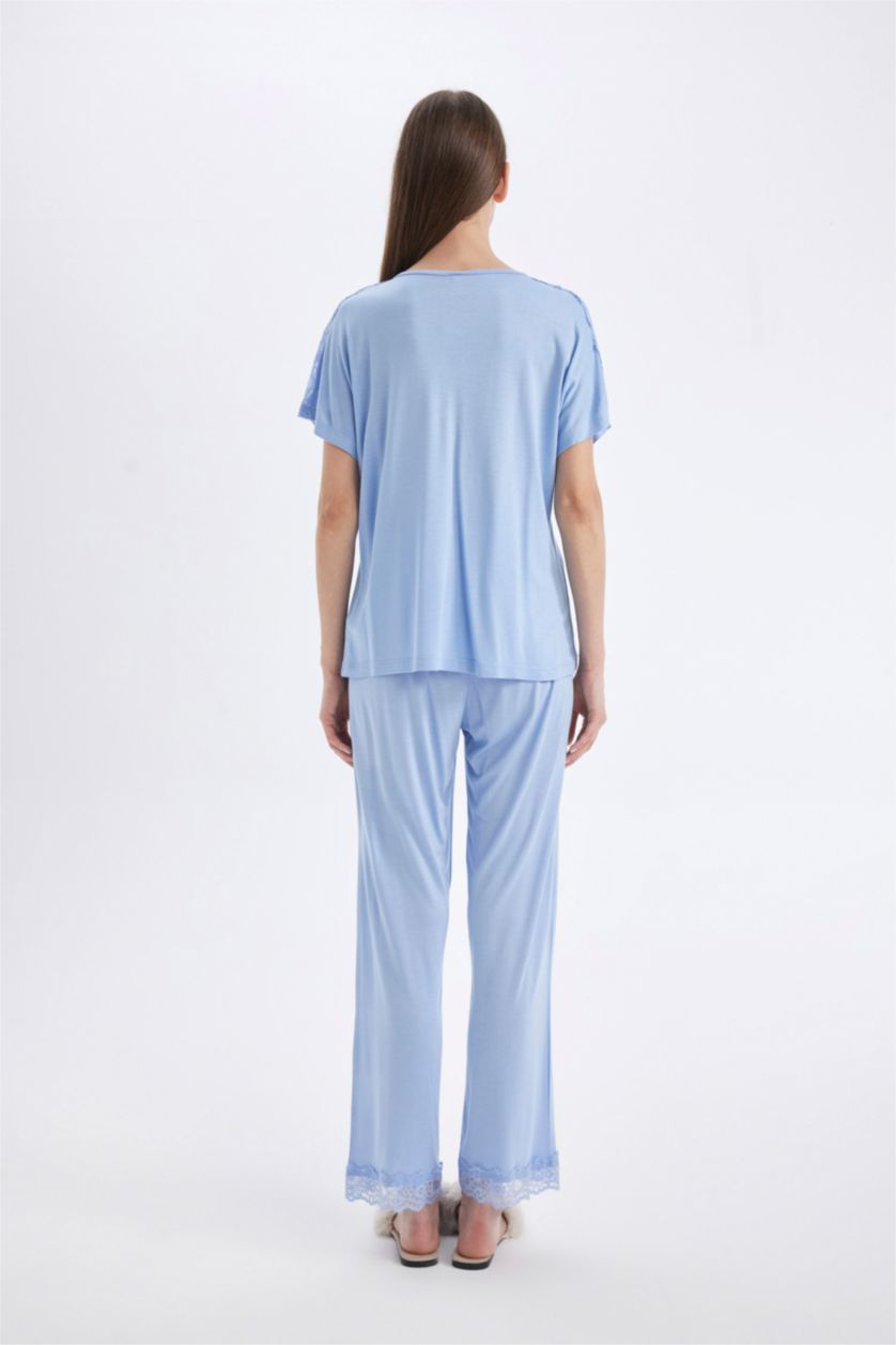 Kadın Mavi Pijama Takım V Yaka Düğmeli Kısa Kollu Üst Beli Lastikli Alt