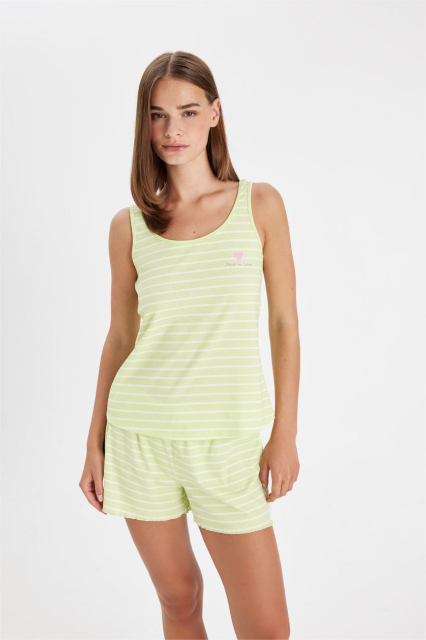 نساء أخضر فاتح طقم بيجاما مخطط بحمالات قصة عادية بدون كم - قطعتين