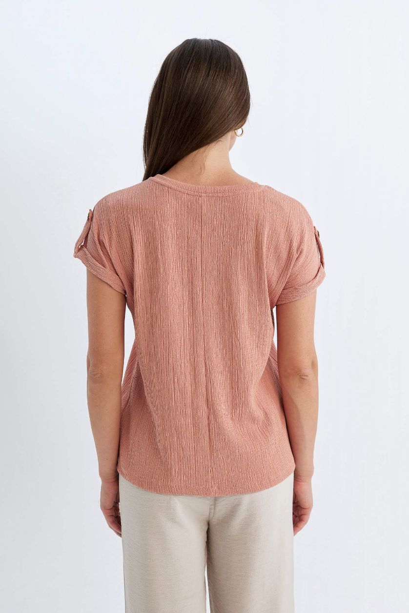 نساء وردي تيشيرت نص كم برقبة مستديرة وقصة عادية